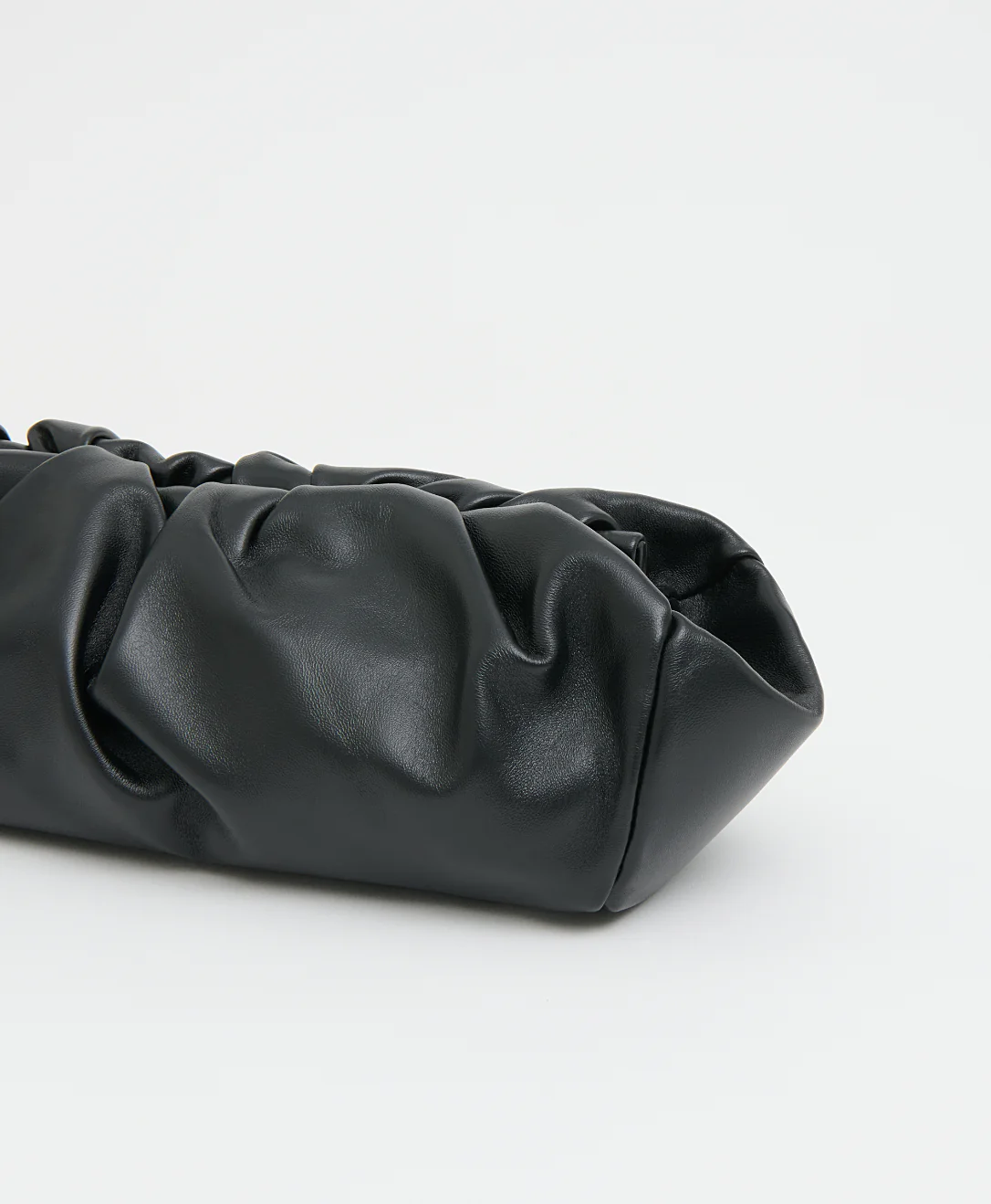 Cloud Baguette - Black - Image 5
