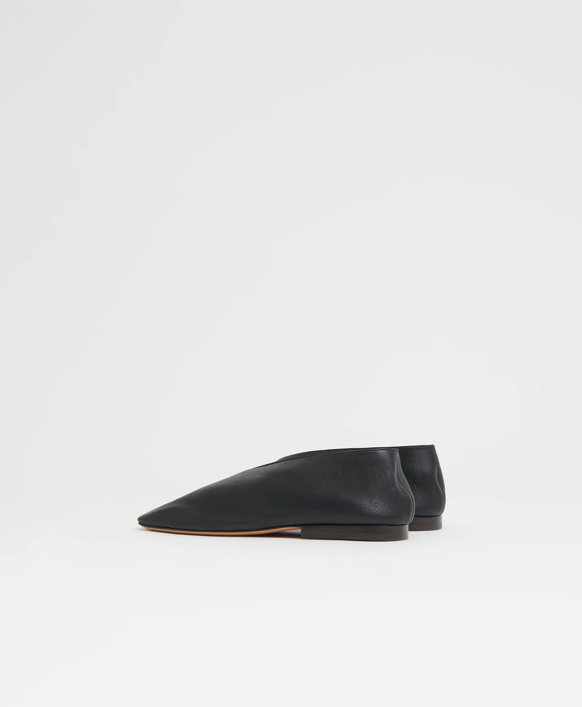 Square Soft V - Black - Image 4